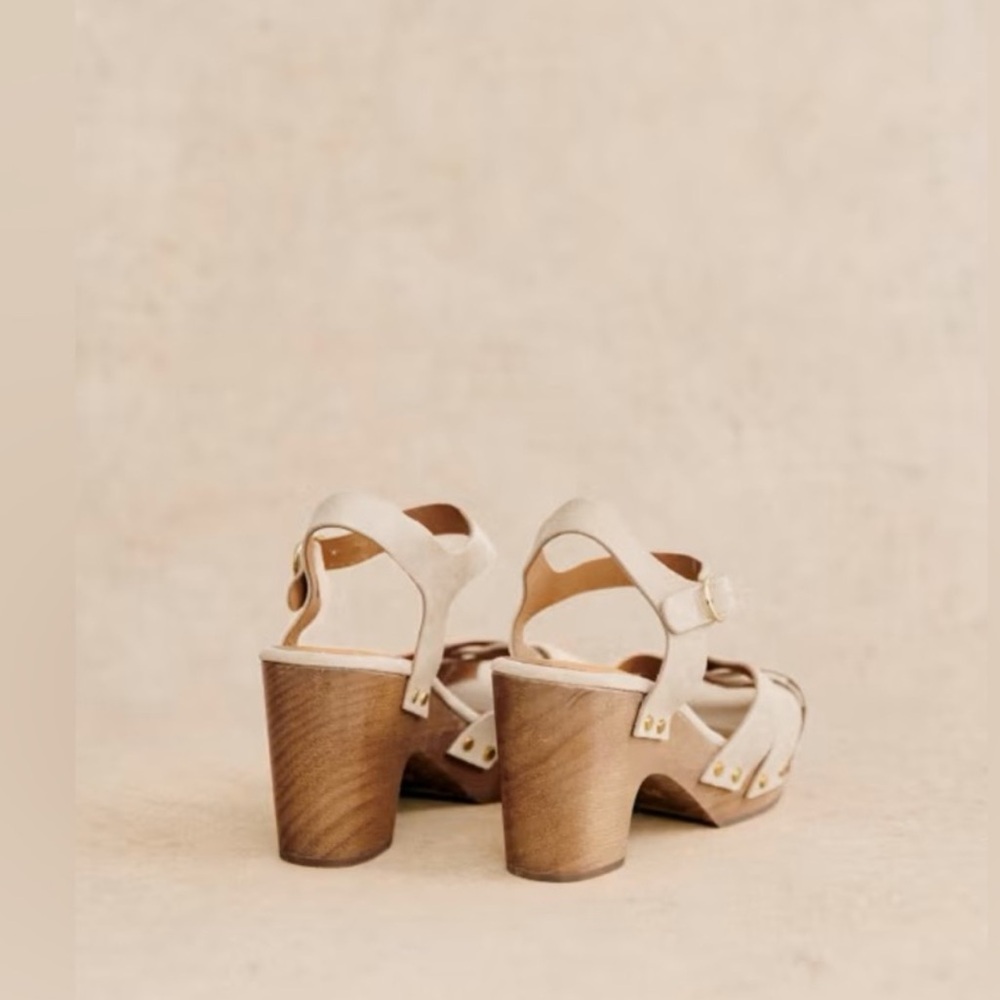 Sézane Isabelle Clogs in Sandstone FR 42 / US 11 - Picture 3 of 12